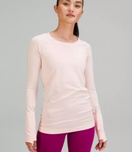 Swiftly Tech Long Sleeve Shirt 2.0 strawberry milkshake